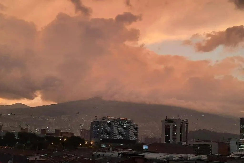 Aparta Estudio En Medellin Apartment